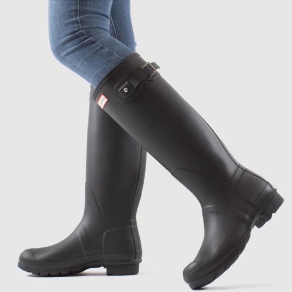 Hunter Boots Original Tall Black. Sz 38 (7 USA). Good condition